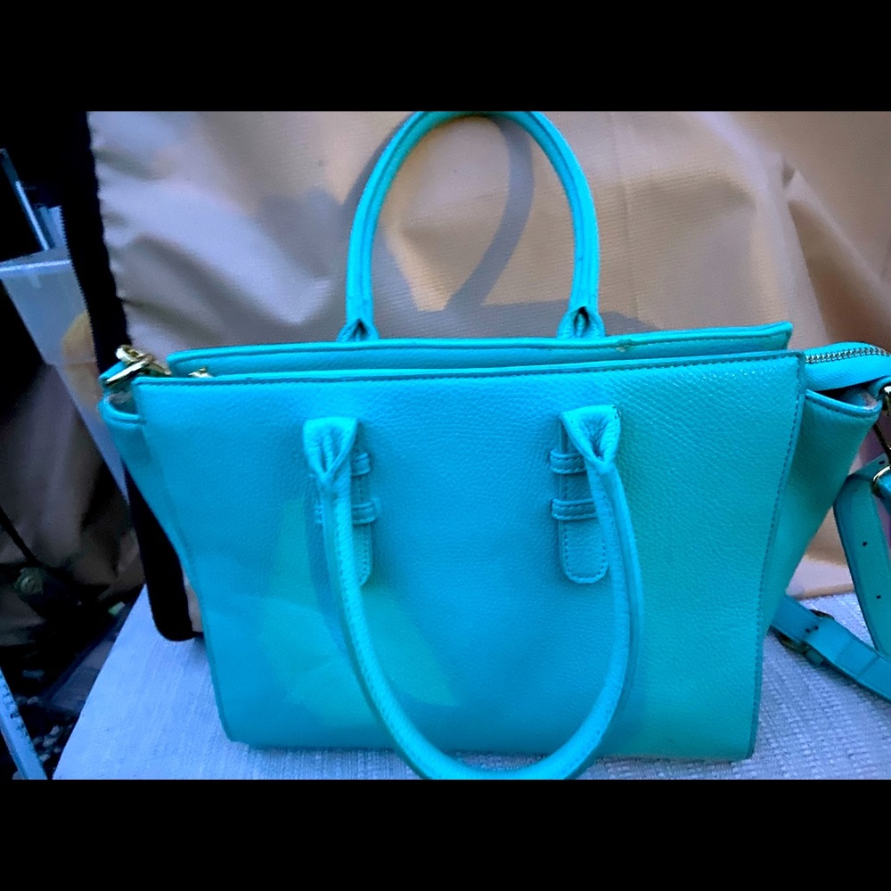 Bealls designer look purse